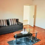 Apartment Rezo